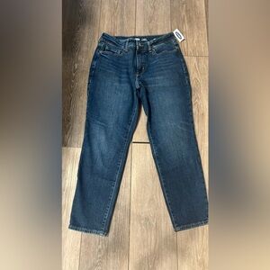 Old Navy women’s petite sz 6 Straight Jeans in Deep Blue